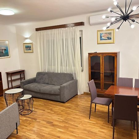 Apartment Mina สปลิท ภายนอก รูปภาพ