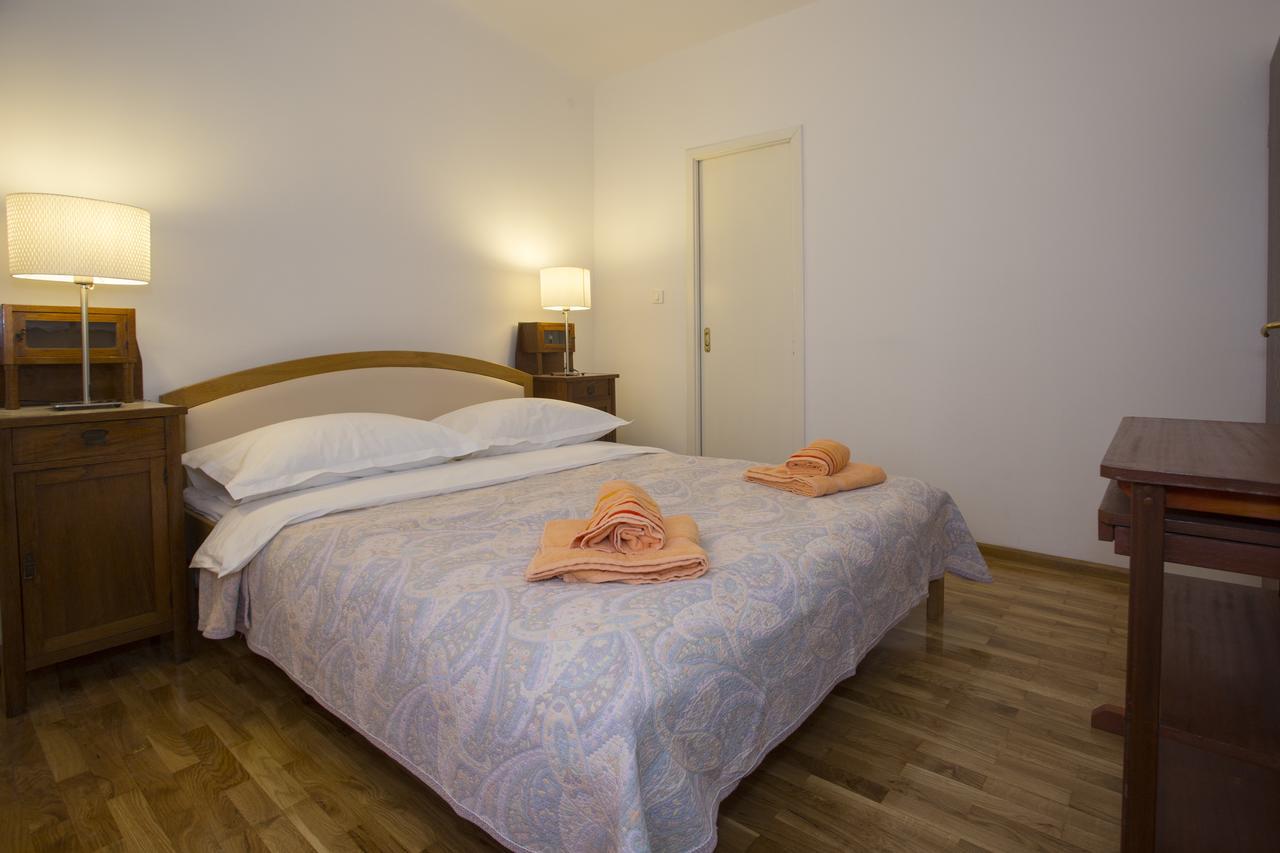 Apartment Mina สปลิท ภายนอก รูปภาพ
